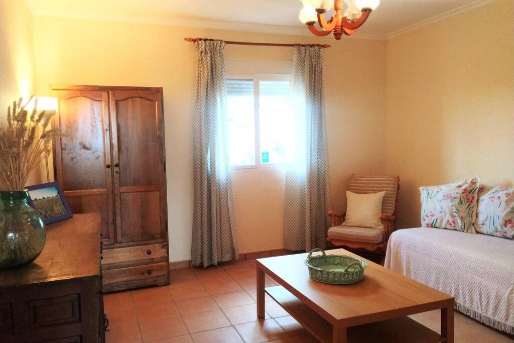 Villa Cerro Moreno オッサ・デ・モンティエル エクステリア 写真